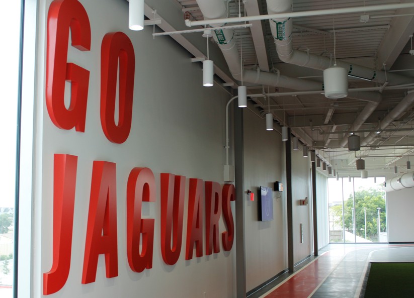 Jag Fest: A&M-Victoria prompts citizens to ‘Paint the Town Red’