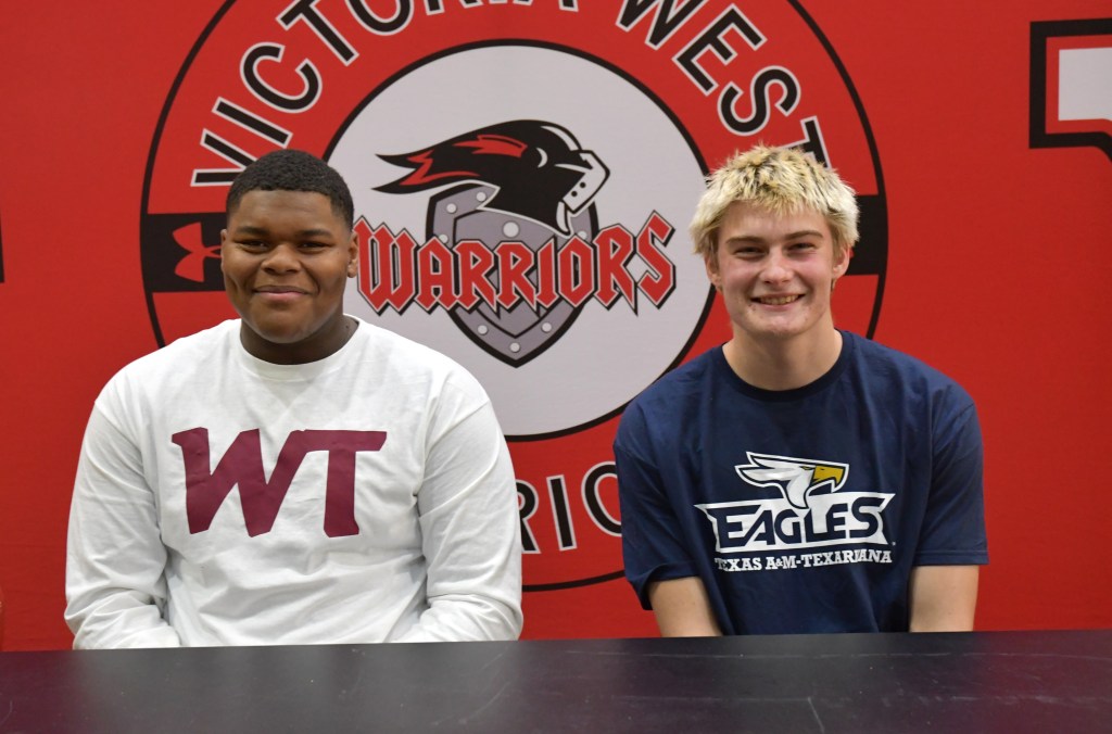 Victoria West’s Hamilton, Freeman to play college football