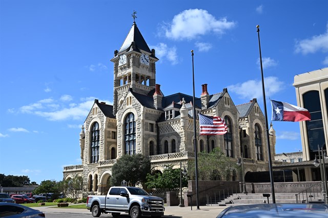 Victoria County commissioners to consider temporary elections administrator